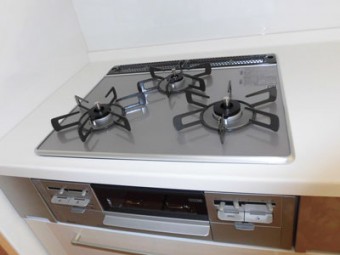 扉がキレイなキッチン　トクラスBerryにお取替え